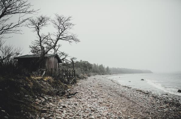 Älvkarleby kommun fakta Älvkarleby kommun är 209 kvadratkilometer stor och har ca 9 500 invånare. De flesta bor i tätorterna Skutskär, Älvkarleby, Gårdskär och Marma.