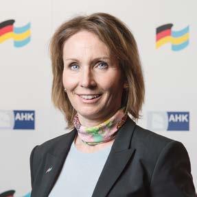 Xx Xx 3 FRÅGOR TILL... FRAGEN AN.