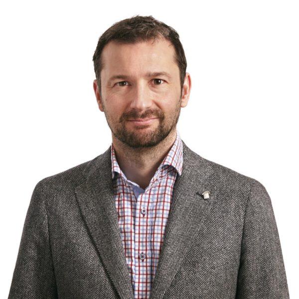STYRELSEORDFÖRANDE CHRISTIAN MERHEIM KOMMENTERAR Som ordförande i Enersize har det senaste året inneburit arbete med att möjliggöra och genomdriva många stora omställningar för Bolaget, vilket har