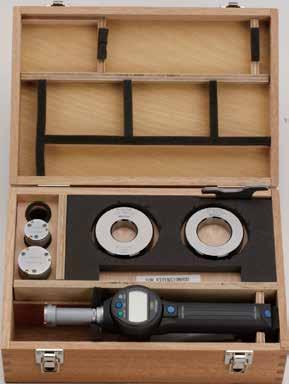 25 50 Digital 3-punktsmikrometer Borematic - sats 568-927 50 100 Digital 3-punktsmikrometer Borematic - sats * Exklusive indikeringsfel Noggrannhet* [µm] Digital upplösning Anmärkningar Listpris