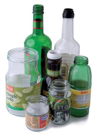 GLASFÖRPACKNINGAR Färgat glas för sig och ofärgat för sig! För att kunna behålla återvunnet glas ofärgat, måste det sorteras i två grupper: färgat och ofärgat.