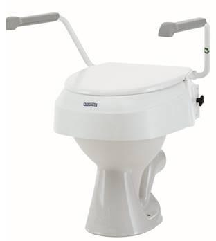 Gång- & Hygienhjälpmedel Designförändring AT-900 Aquatec toalettförhöjare AT-900 får en anpassad design för bredare infästning på toaletter.