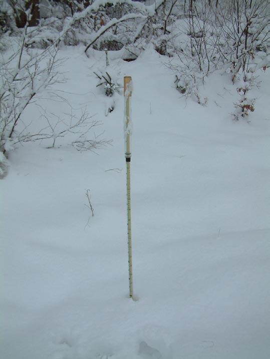 3.3 Winter parameters 3.3.1 Depth of snow The snow depth has been measured according to SMHI s Handbook for observers (In Swedish: SMHI s handbok för observatörer) /2/.