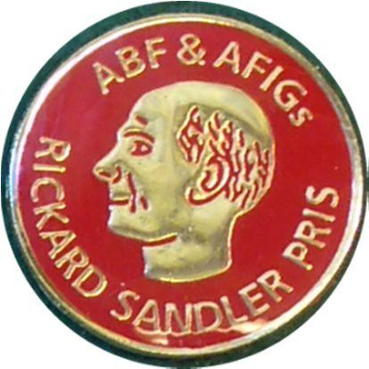 Rickard Sandler var socialdemokratisk politiker som var statsminister 1925 1926 och utrikesminister 1932 1936 och 1936 1939.