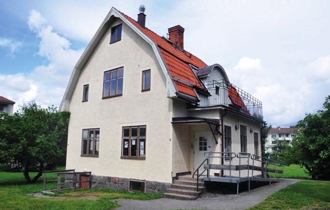 Mella 12-18 augusti aordar fritidsgårdara iga aktiiteter, besökare häisas till parklekaras erksamheter.
