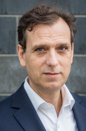 Förord Taxi är en viktig samhällsbärare som leverantör av taxitjänster, skolskjutsar, färdtjänst och anropsstyrd kollektivtrafik. Och utvecklingspotentialen är stor.