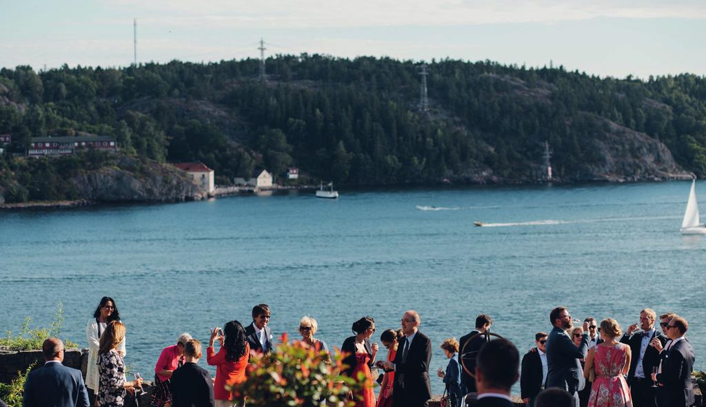 Info inför din bokning Vi har 26 dubbelrum, 40 enkelrum samt en svit. Enkelrum Dubbelrum 850 kr inkl. frukost 1 450 kr inkl. frukost Svit 2 900 kr inkl.