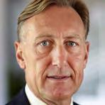 ledamot i Bertil Ohlininstitutets stiftelseråd, SNS Förtroenderåd och IVA:s avdelning IX (Ekonomi).