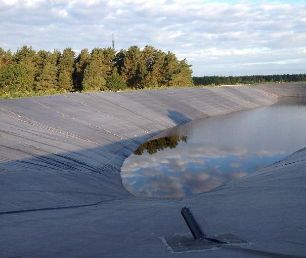 EPDM 1.14mm Firestone EPDM 1,14mm Firestone är ett polymeriskt geosyntetiskt tätskikt gjort av EPDM-gummi.