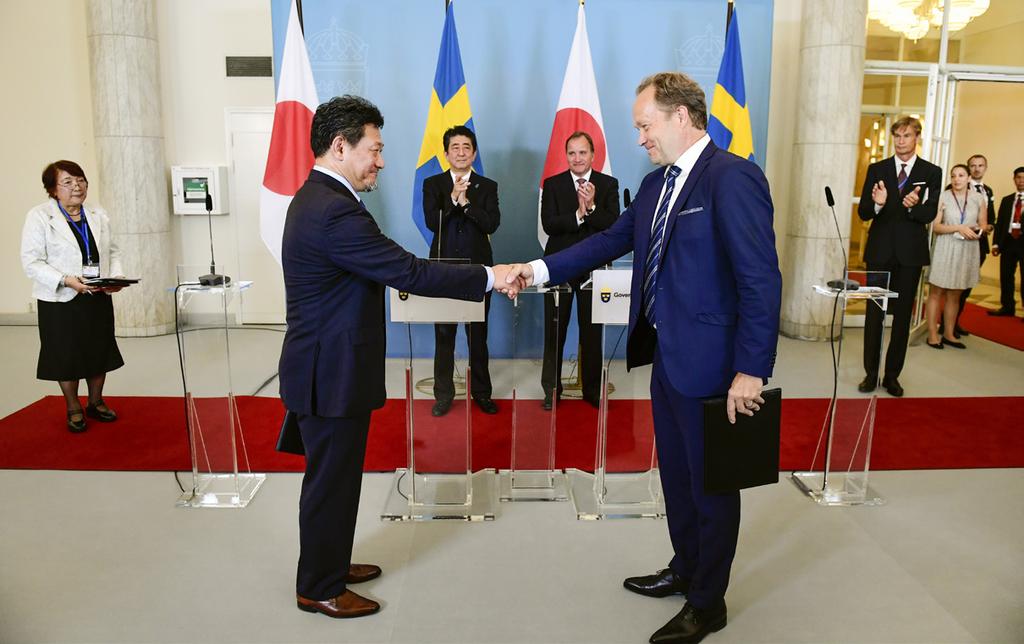 ESS är känt i världen Delegationer från så avlägsna länder som Kanada och Sydafrika har besökt ESS och informerat sig om anläggningen samt vilka möjligheter man kan se för forskare från dessa länder