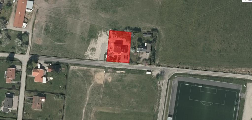 Bygglovsavdelningen mottog 2017-07-20 en skrivelse angående en pågående byggnationen på rubricerad fastighet.