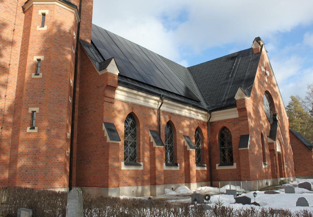 Stuguns nya kyrka Montage av solpaneler, 2019 Ragunda kommun, Jämtlands