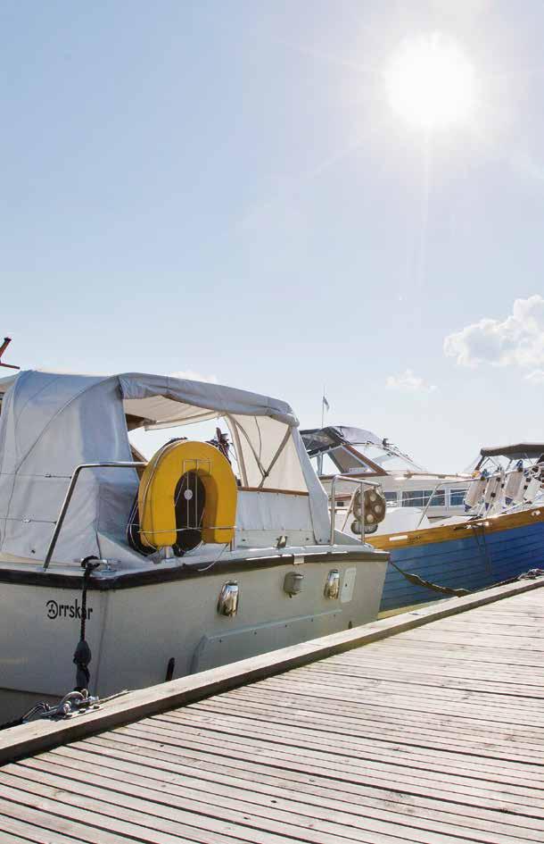 tourist guide Welcome to explore grums A municipality by lake Vänern in the Karlstad region In Grums municipality it is close to the nature, the water and everything the town has to offer.