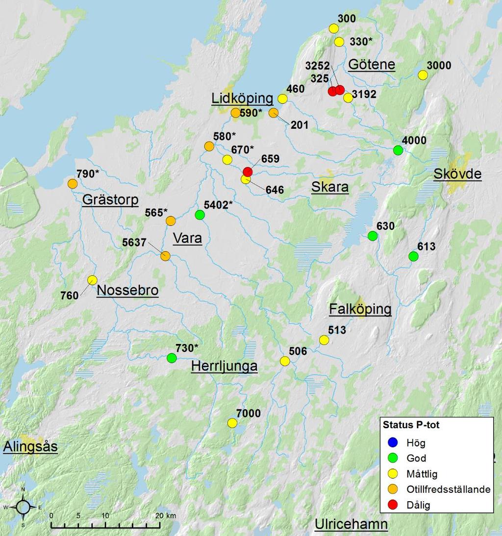 Figur 5. Statusklassning av totalfosforhalter vid stationerna i Vänerns sydöstra tillflöden 2013-2015. Statusklassningen är gjord med beaktande av jordbruksandel.