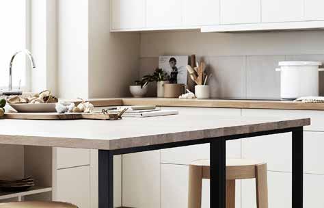 BÄNSKSKIVA RUSTIK Laminatskiva Rustik ljus som för tankarna till natursten med sina