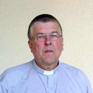 Nattvard och gudstjänsttider Kyrkoherdens hälsning God fortsättning på det nya år som börjat.