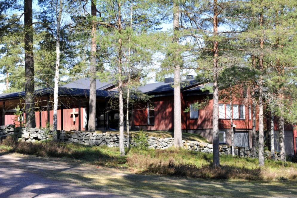 kapellförsamlings lopptorg MISSIONSKÄLLAREN Öppethållningstider: onsdagar kl 16 18 lördagar kl 10 12 (Kapellbacksvägen 6, 25870 Dragsfjärd)