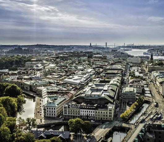 Innehåll 1. 2. EN REGION I POSITIV FÖRÄNDRING Sid. 5 11 Göteborgs arbetsmarknadsregion. Internationell och nationell konkurrenskraft. RIKT UTBYTE MED VÄRLDEN Sid. 12 16 Export och import.