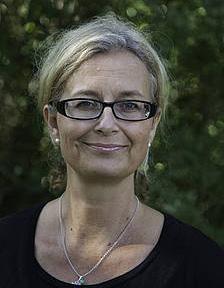 Johanna Gustafsson Lundberg är docent i teologisk etik och ställföreträdande prefekt vid Centrum för teologi och religionsvetenskap, Lunds universitet Johannas forskningsintressen kretsar till stor