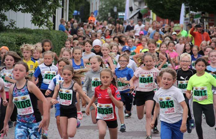 Festlig sommarstämning! Fredagen 28 juni 2019 Traditioner är till för att föras vidare. Nu drar Trosa Stadslopp igång för 33:e året.