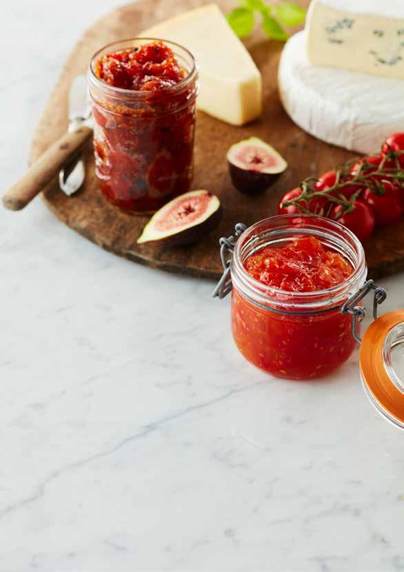 Servera till ostbrickan eller som tillbehör till hamburgaren. 6 Chorizo- och tomatmarmelad 1 burk. Tid: 30 minuter.