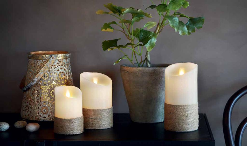 18660 18670 Flame 18680 18690 18700 40 18660 Flame LED blockljus med snöre h: 12 Ø: 7