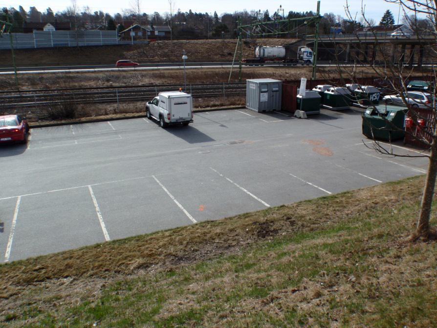 BOHUSGEO AB Lerum 20:10, Lerum 20:4, Dergården 1:58 Lerum Detaljplan Projekterings-PM/Geoteknik Foto: Parkering, Resecentrum västra delen Uppdragsansvarig: Tobias Thorén