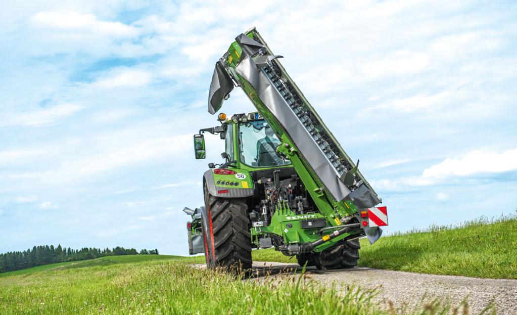 Hydrauliskt transportlås eller hydrauliskt fällbart ytterskydd går att få på begäran.