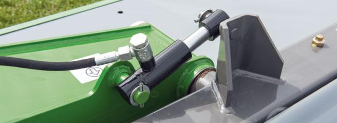 Maximalt markskydd Det patenterade TurboLift-systemet på Fendt TL-maskinerna med mittupphängning för bakmonterade aggregat ger ett flytande skär, utmärkt markskydd och ypperlig foderkvalitet.