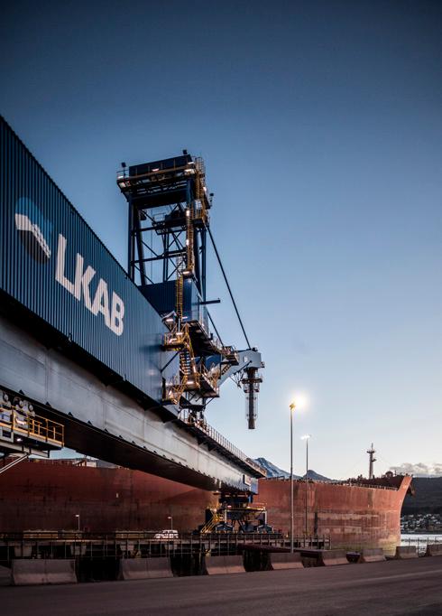 DELÅRSRAPPORT / STABILT LKAB RUSTAR FRAMÅT LKAB summerar första halvåret med ökad omsättning och stärkt resultat i ett marknadsläge som fortsätter att premiera högkvalitativa järnmalms produkter.