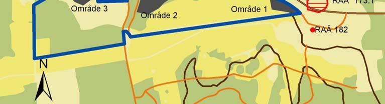 I Västerlövsta socken, ca 1 km väster om utredningsområdet, finns två registrerade stenåldersboplatser (Raä 314, 315:1) och en fyndplats med kvartsavslag (Raä 315:2).