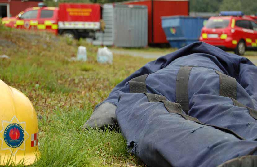 Var och en av ledamöterna har personliga ersättare. Förbundet leds av en förbundschef och i ledningsgruppen finns även räddningschef och enhetschefer.