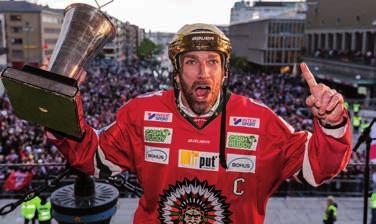 SALMING TROPHY Erik Gustafsson, Luleå HF En hemvändare är backlegenden Börje Salmings val för sitt hederspris, Salming Trophy 2018/2019.