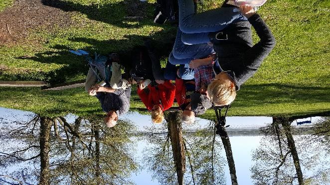 April Den 7/4 Folkdansringen Skånes årsmöte i Malmö. Eva och Rune deltog från föreningen.