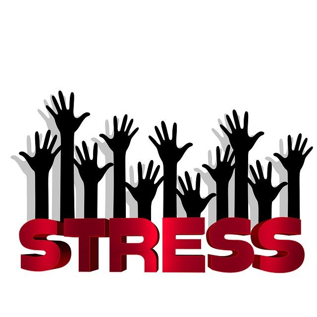 POSTTRAUMATIC STRESS DISORDER Förekomst av PTSD inom 1 år 10-30% (WAD) Den traumatiska händelsen återupplevs med bl.