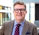 Legitimerad läkare, specialist i thoraxkirurgi, Lunds universitet Bakgrund Erfarenheter från ledande befattningar som VD, CFO och styrelsemedlem i både börslistade och privatägda företag.