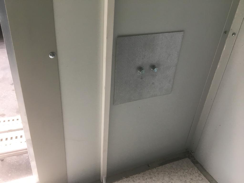 Produktbeskrivning/användarmanual Inomhusbetjänad plåtstation 9 5.