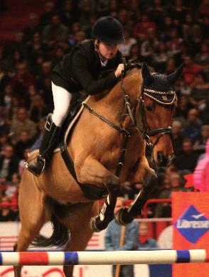 Ponnyryttare från hela landet tävlar under året om de åtta åtråvärda finalplatserna i Ericsson Globe, där tävlingen avgörs i samband med Stockholm International Horse Show.