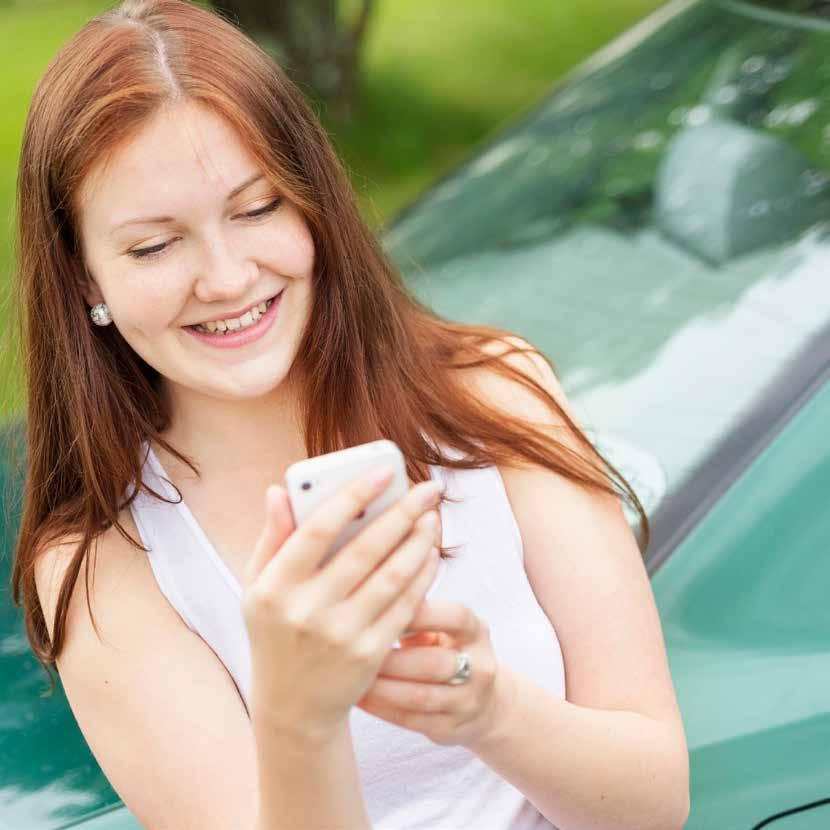 1. Utveckla Betalningssätt Mobilen används allt mer. 75 procent av alla parkeringar betalas via app eller sms.