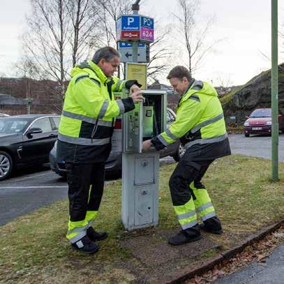 Automaterna felanmäler sig själva Via ett datoriserat övervakningssystem som parkeringsautomaterna runt om i Borås är anslutna till, larmar de själva när något inte fungerar.