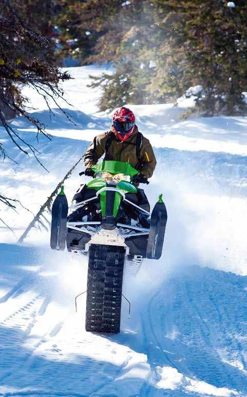 Freeride är i motsats till vad man kanske tror ganska så välutrustad med bland annat el-start.