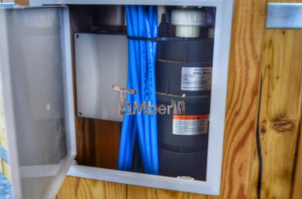 PICTURE SHOWS HOSE KIT ASSEMBLED AND WITH THE MIDDLE SUPPORT HAVING CUT-OUTS FOR VALVES