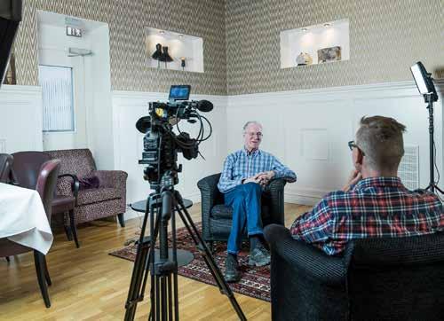 Aktuellt Aktuellt Veterankalendern tar form tre röster Text: Fredrik Svedemyr Foto: Mikael Jakobsson Förboka ditt eget exemplar på sverigesveteranforbund.