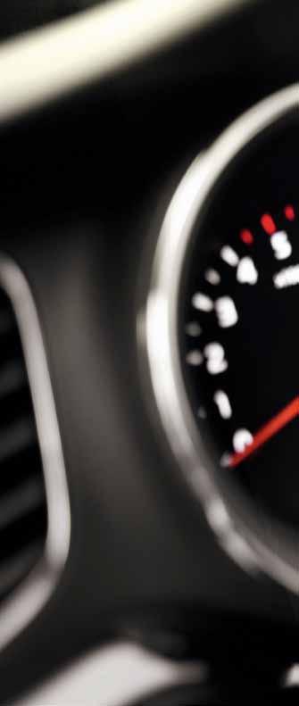 > För föraren Teknik som gör tillvaron enklare För att du ska kunna njuta av varje mil erbjuder Kia cee d massor av högteknologisk assistans: I