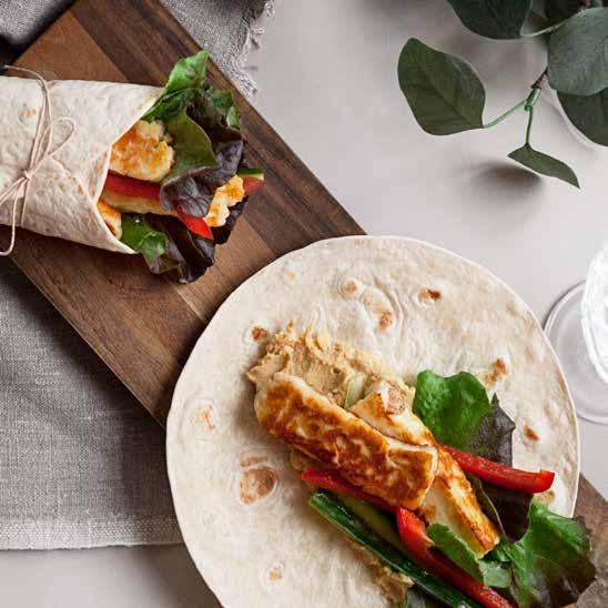 med raw sallad Morotsfalafel med mangochutneydipp