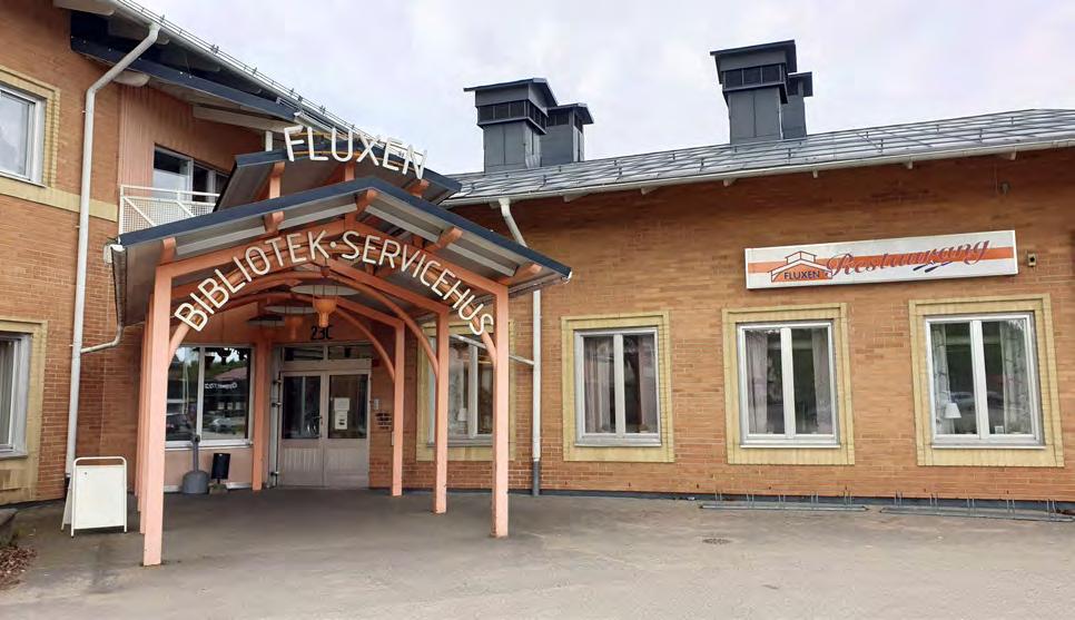 Lawe Söderholms 11:e bok Kejsarinnan Fredagen den 17 maj släppte författare Lawe Söderholm, 82år, från Vidsel sin 11:e bok Kejsarinnan.