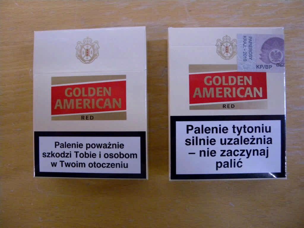 Bilder Tobak, 2012-04-16 07:55 diarienr: 1200-K178885-10 POLISEN Bildkollage 8 17 Beslagspunkt:2012-1200-BG5145-4 (Bild 10-11) - Samtliga produkter i beslagspunkten är tobak, avsedda att rökas -