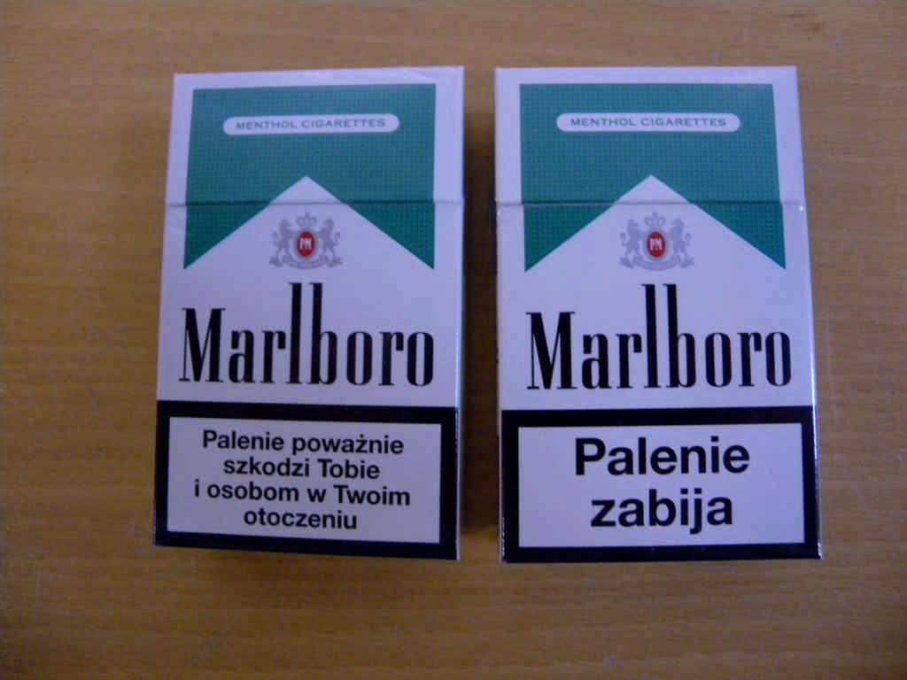 Bilder Tobak, 2012-04-16 07:55 diarienr: 1200-K178885-10 POLISEN Bildkollage 29 38 Beslagspunkt:2012-1200-BG5145-13 (Bild 34-35) - Samtliga produkter i beslagspunkten är tobak, avsedda att rökas -