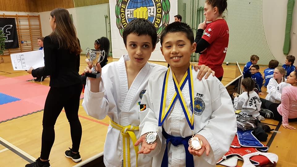 Lo, Sparring Pojkar Kadetter BLÅ/RÖD -155cm BRONS Timothy Elvind, Mönster Pojkar Miniorer GRÖN Anton Åkerman, Mönster