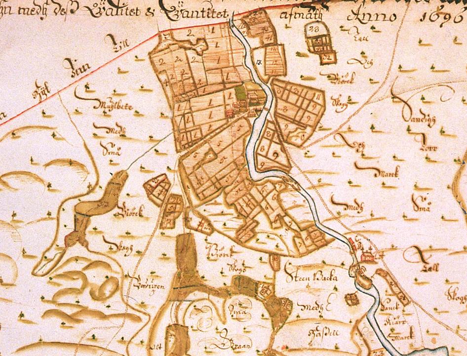 på platsen som hör till tiden innan biskopsborgen, som ett penningfragment från Köln präglat av ärkebiskop Friedrich I (1181-1190) (NM 52100: 135) (Koivunen 1979, 35 och bild 75; se även Talvio 2002,
